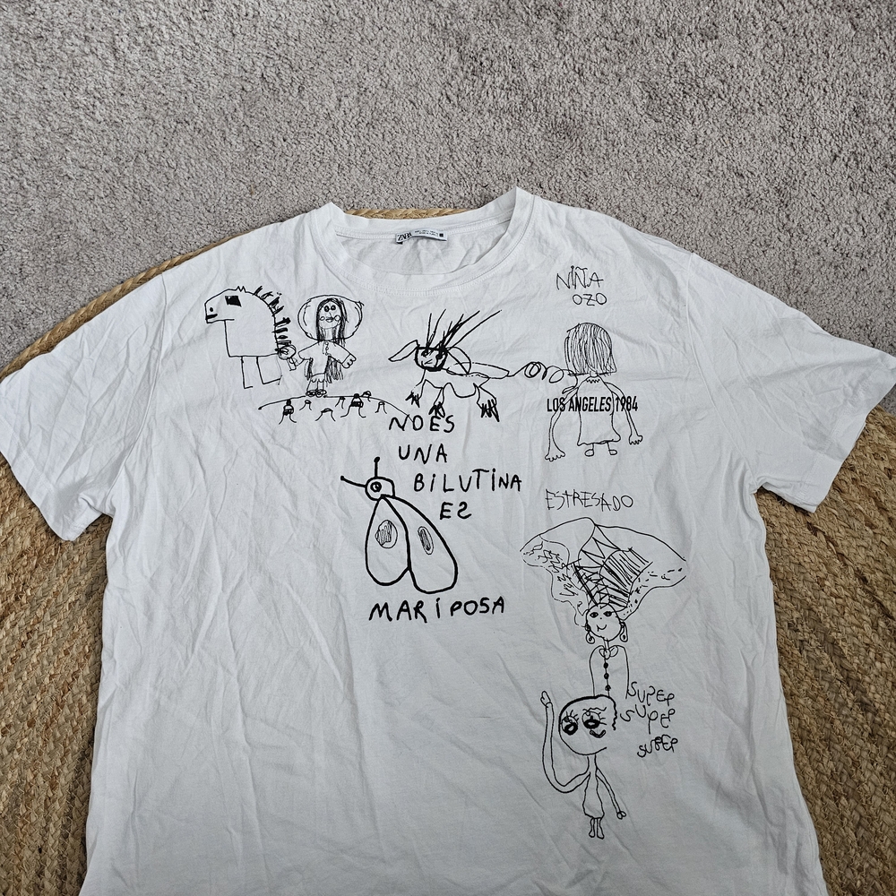 Zara Oversized White Graphic T-Shirt with Funky Illustrations